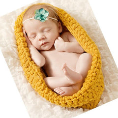 MOMISY Knitted Cocoon Nest New Born Baby Pod Sleeping Bag Photography Prop (Turmeric)