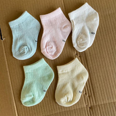 MOMISY 5 Pairs Baby Girl Boys Tube Socks Toddlers Infant Solid Color Ankle Socks Stretch Baby Socks-4Dots-0 to 1 Years