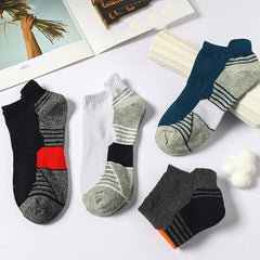 MOMISY Men's Premium Cotton Cushion Ankle Socks, Multicolour, Pack of 4, Free Size
