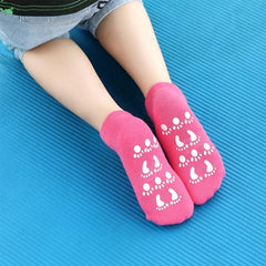 MOMISY Non-Slip Cotton Ankle Socks, 5 Pairs, Anti-Skid Paw Print Design, Multiple Colors, Warm Infant Toddler Socks-3 to 5 Years