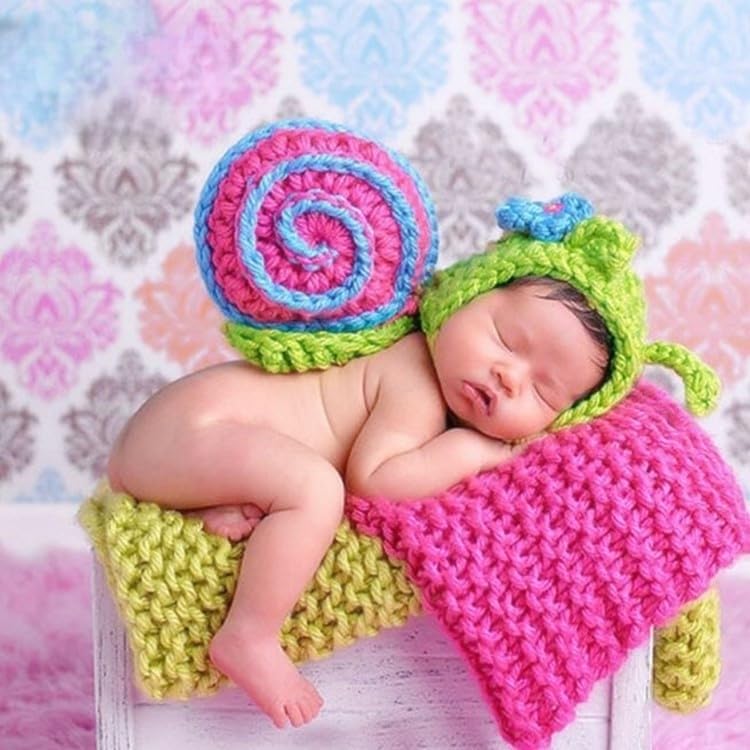 MOMISY Baby Photography Props, Baby Snail Outfit with Tail for Kids Parties Anniversaries Photography, Green Purple